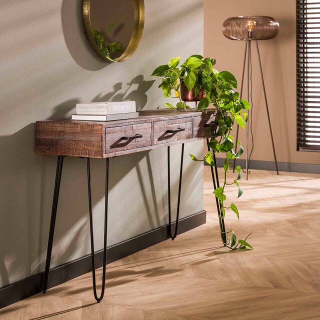 Sidetable Aara